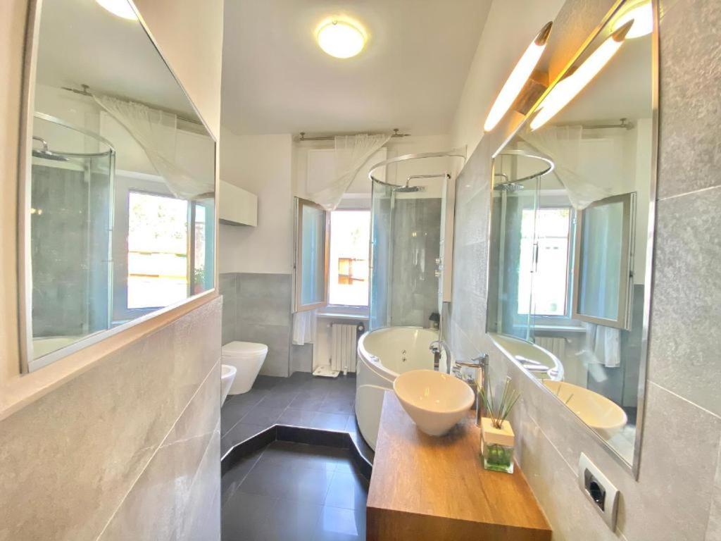 Bocconi Home, Moderna Ed Elegante, Spazioso E Luminoso, Con Due E Due Bagni * Mailand