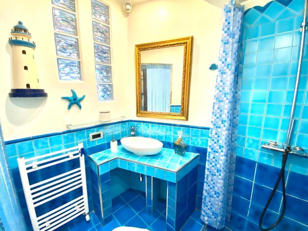 Bocconi Home, Moderna Ed Elegante, Spazioso E Luminoso, Con Due E Due Bagni Appartamento